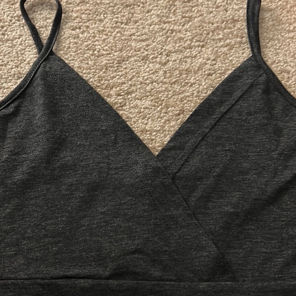 Shein Crop Top - Picture 2 of 6